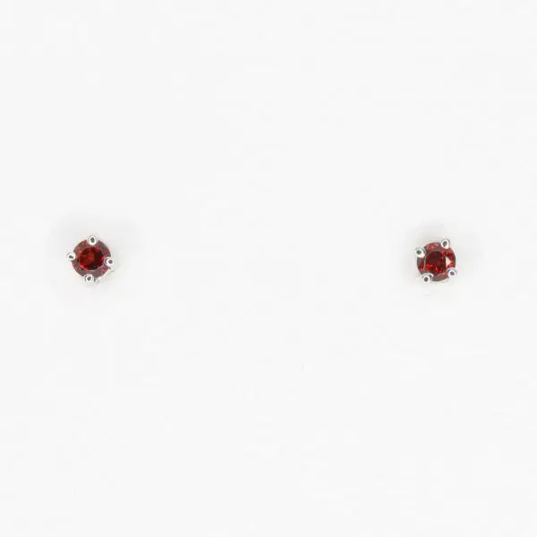 Round Cut Garnet Earrings set in 18ct Yellow Gold