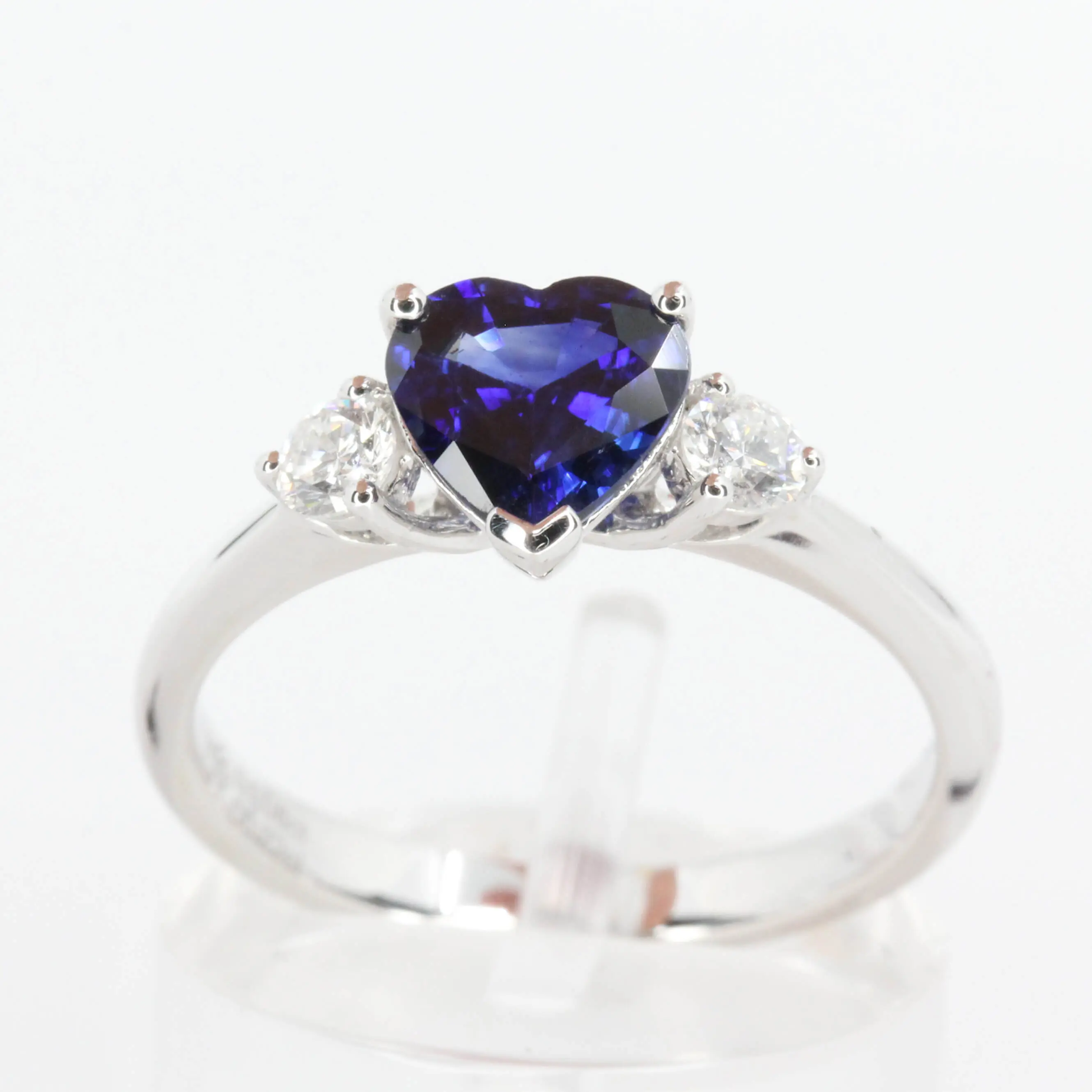 Heart Shape Ceylon Sapphire Triliogy Diamond Ring Set in 18ct White Gold