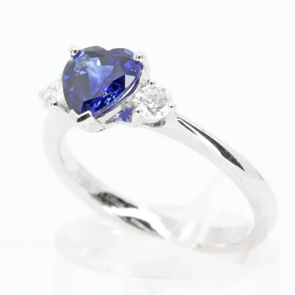 Heart Shape Ceylon Sapphire Triliogy Diamond Ring Set in 18ct White Gold