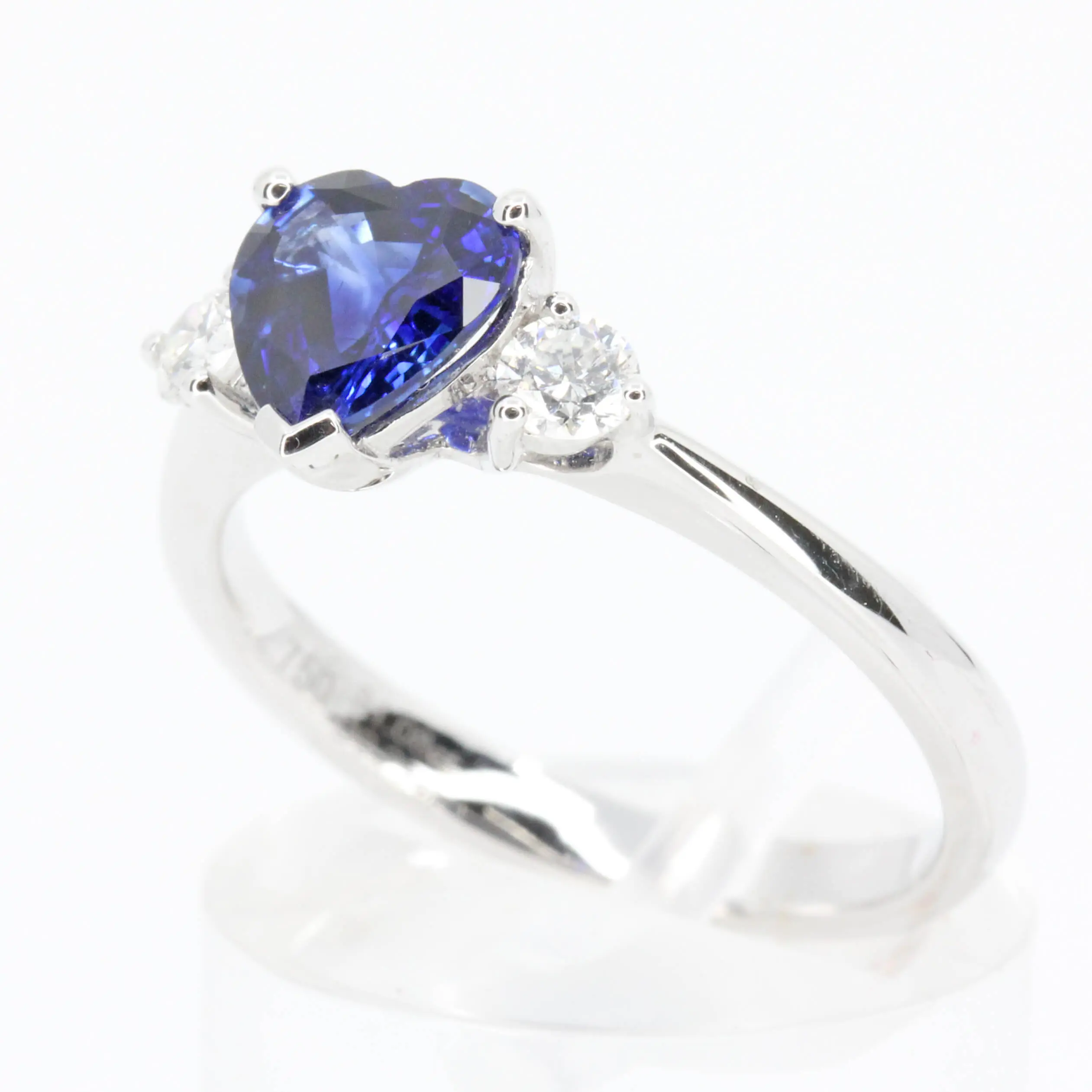 Heart Shape Ceylon Sapphire Triliogy Diamond Ring Set in 18ct White Gold