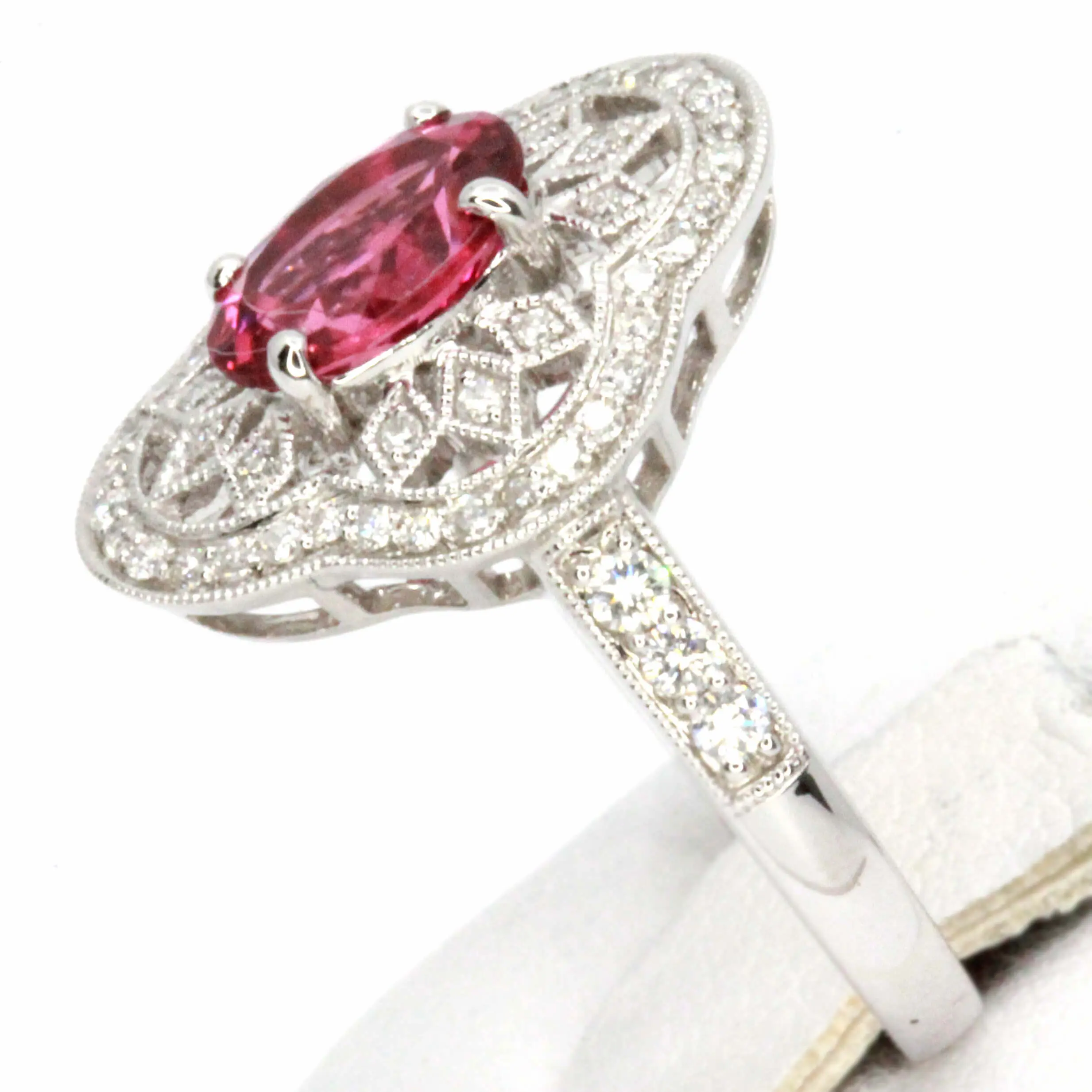 Oval Shape Pink Tourmaline Ring with Accents of Diamonds Set in 18ct White Gold