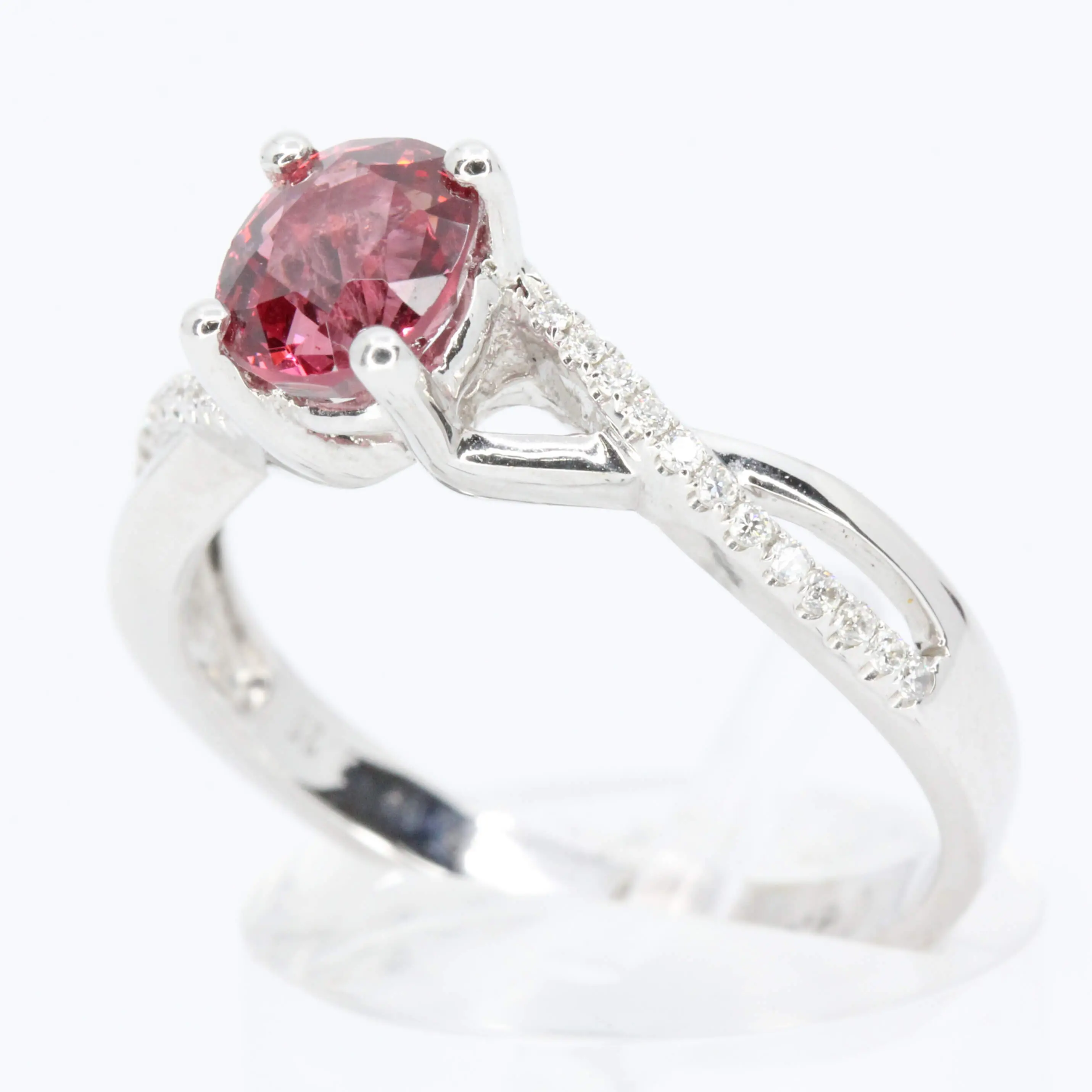 Oval Shape Pink Tourmaline Ring with Accents of Diamonds Set in 18ct White Gold