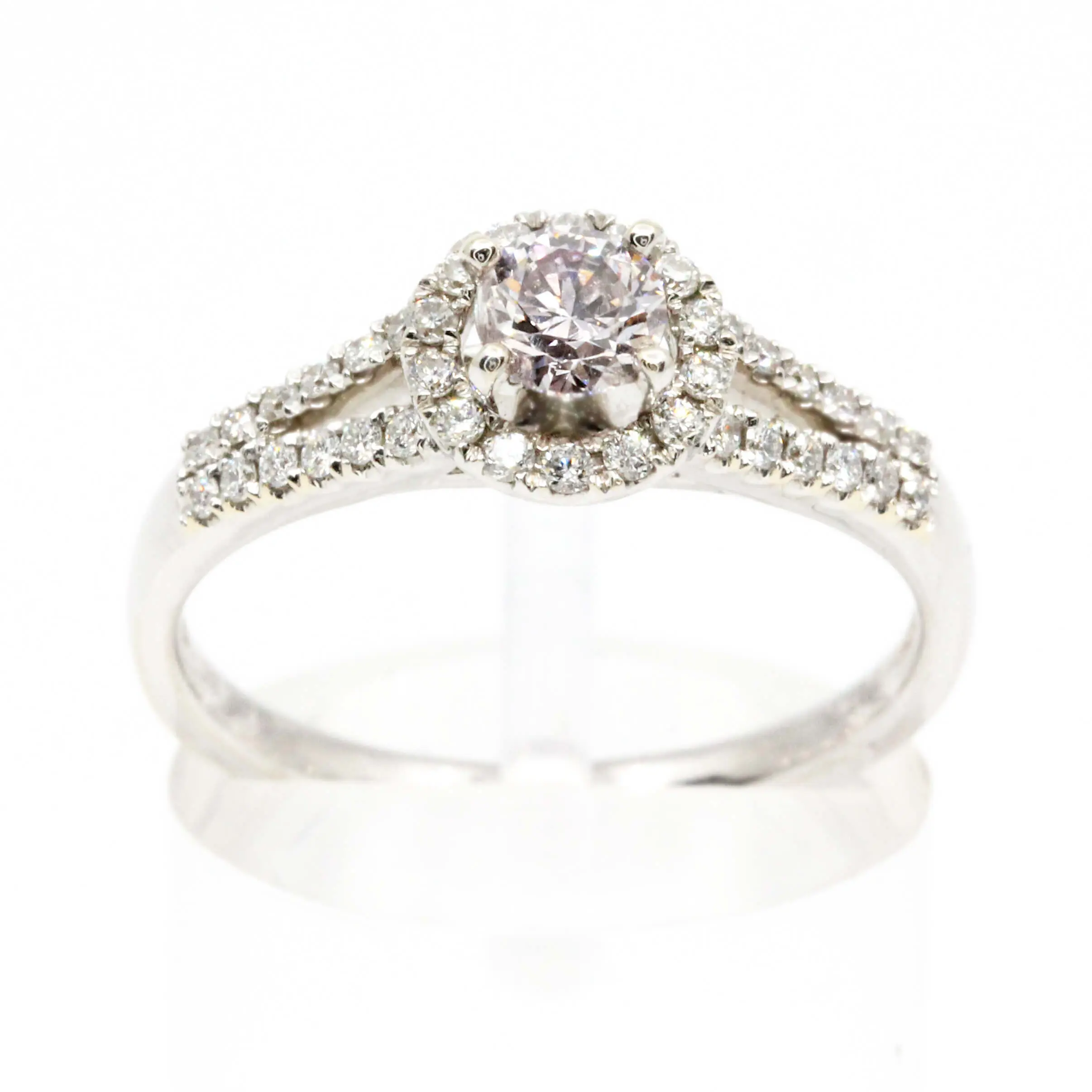 Round Brilliant Cut Pink Diamond Ring