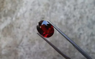 Birthstone of the Month – Garnets