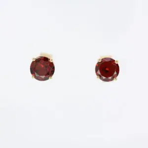 18ct Yellow Gold Garnet Earrings
