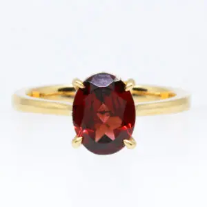 18ct Yellow Gold Garnet and Diamond Ring