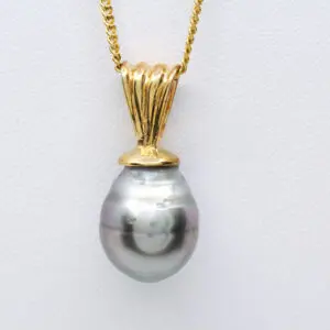 18ct Yellow Gold Tahitian Pearl Pendant