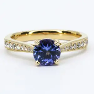 18ct Yellow Gold Tanzanite and Diamond Ring