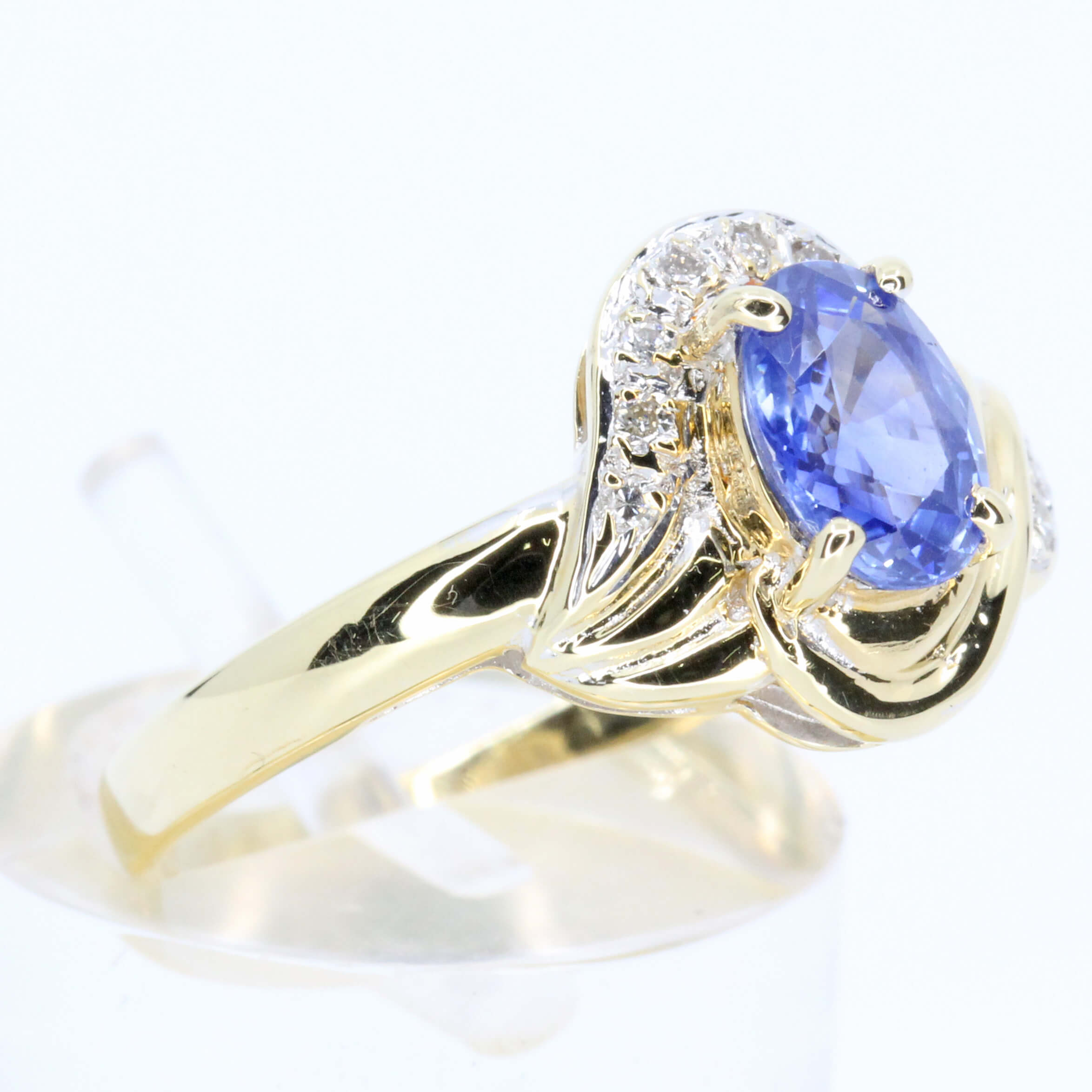 ceylon sapphire ring vintage