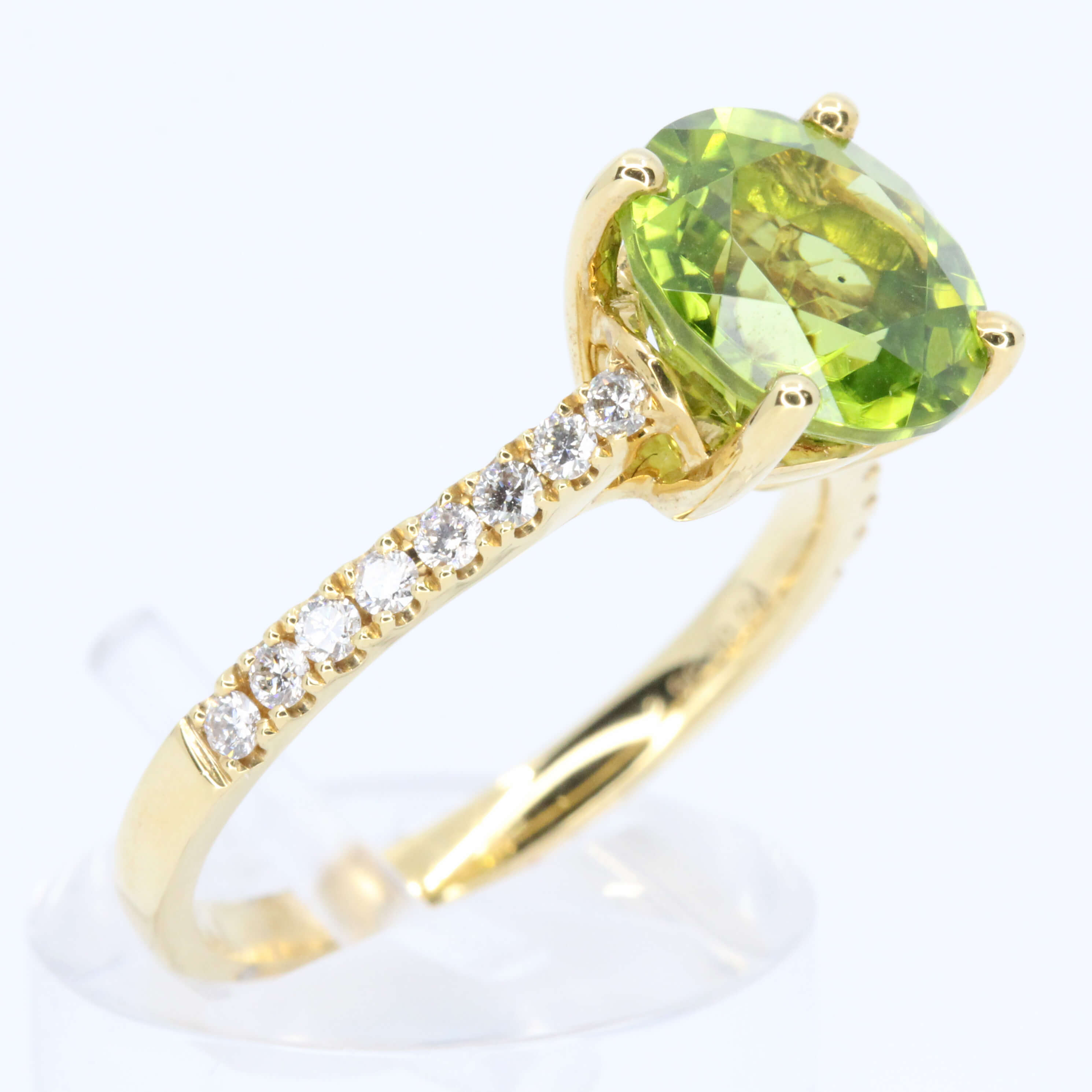 18ct Yellow Gold Peridot and Diamond Ring Allgem Jewellers