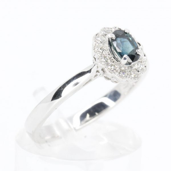 Oval Shape Australian Sapphire Ring with Grain of Diamonds Set in 18ct White Gold