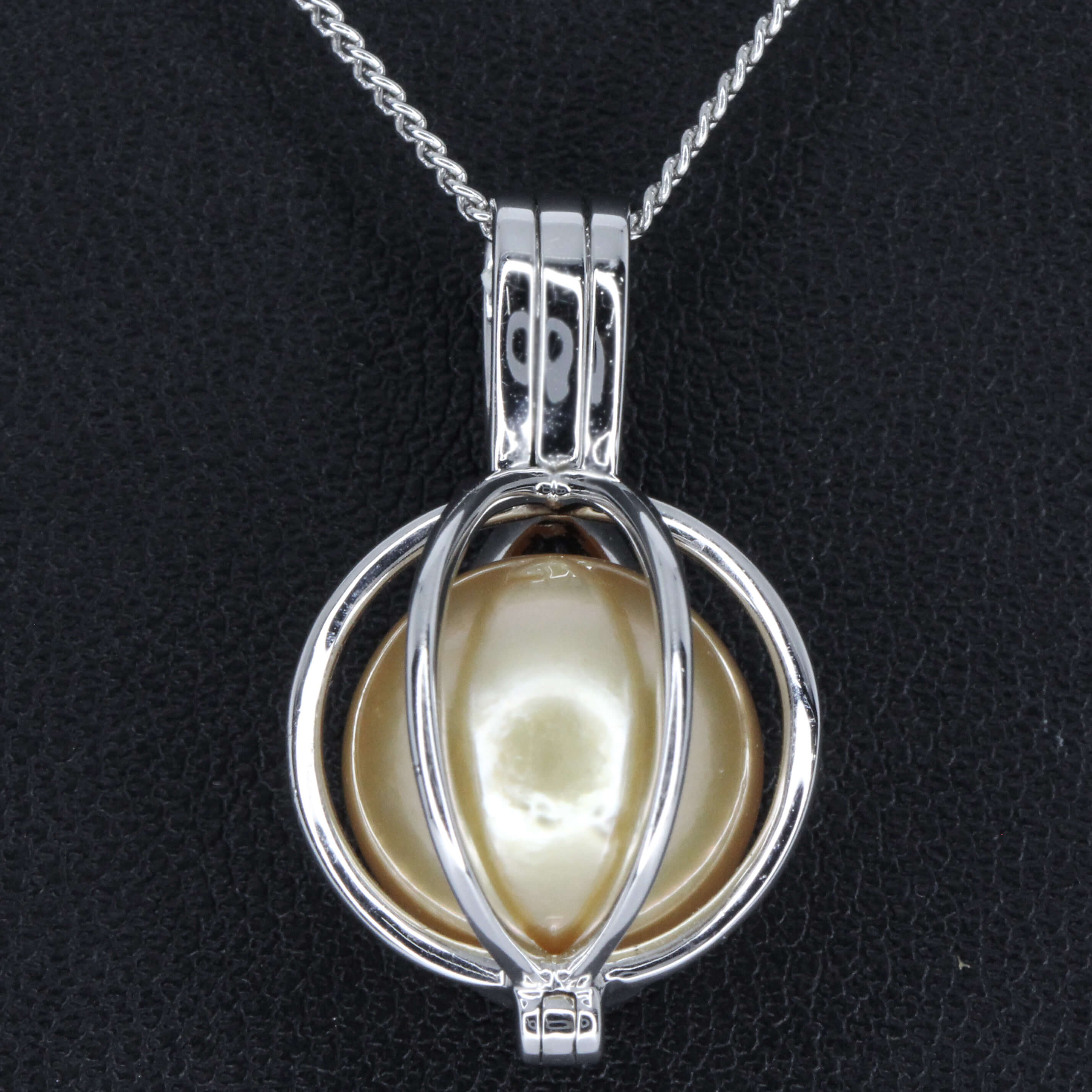 Golden South Sea Pearl Pendant set in 18ct White Gold | Allgem Jewellers