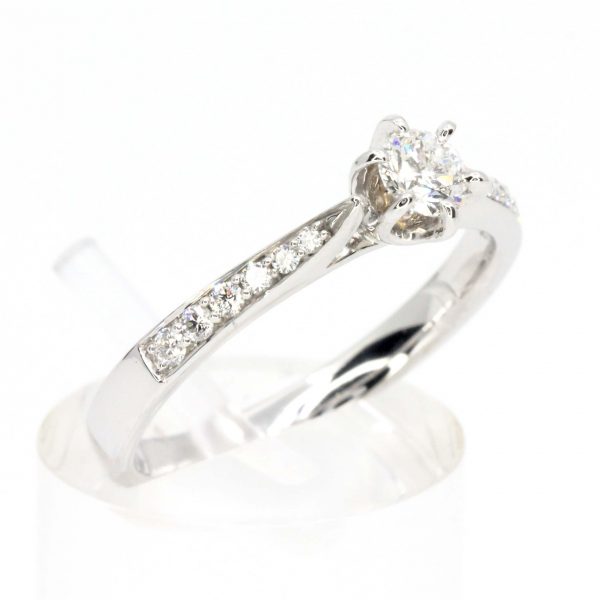 0.247ct Diamond Ring with Diamond Shoulder Accents set in 18ct White Gold