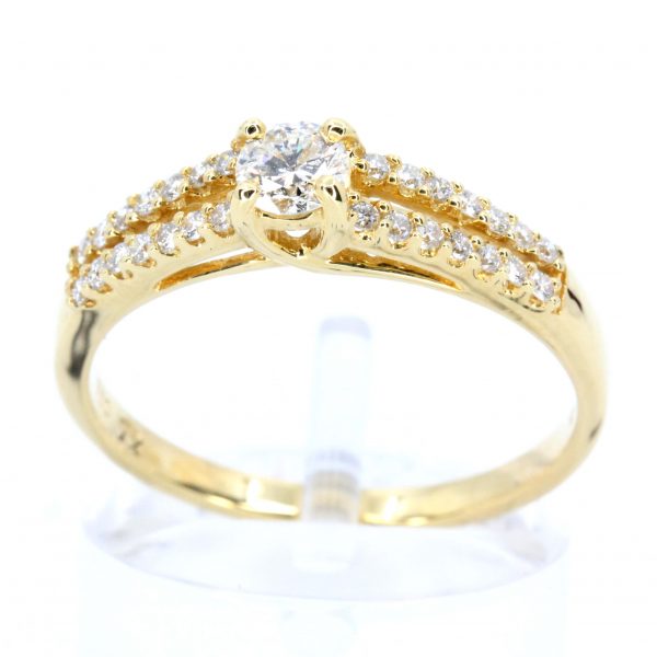 Round Brilliant Cut Diamond Ring with Diamond Accents set in 18ct Yellow Gold