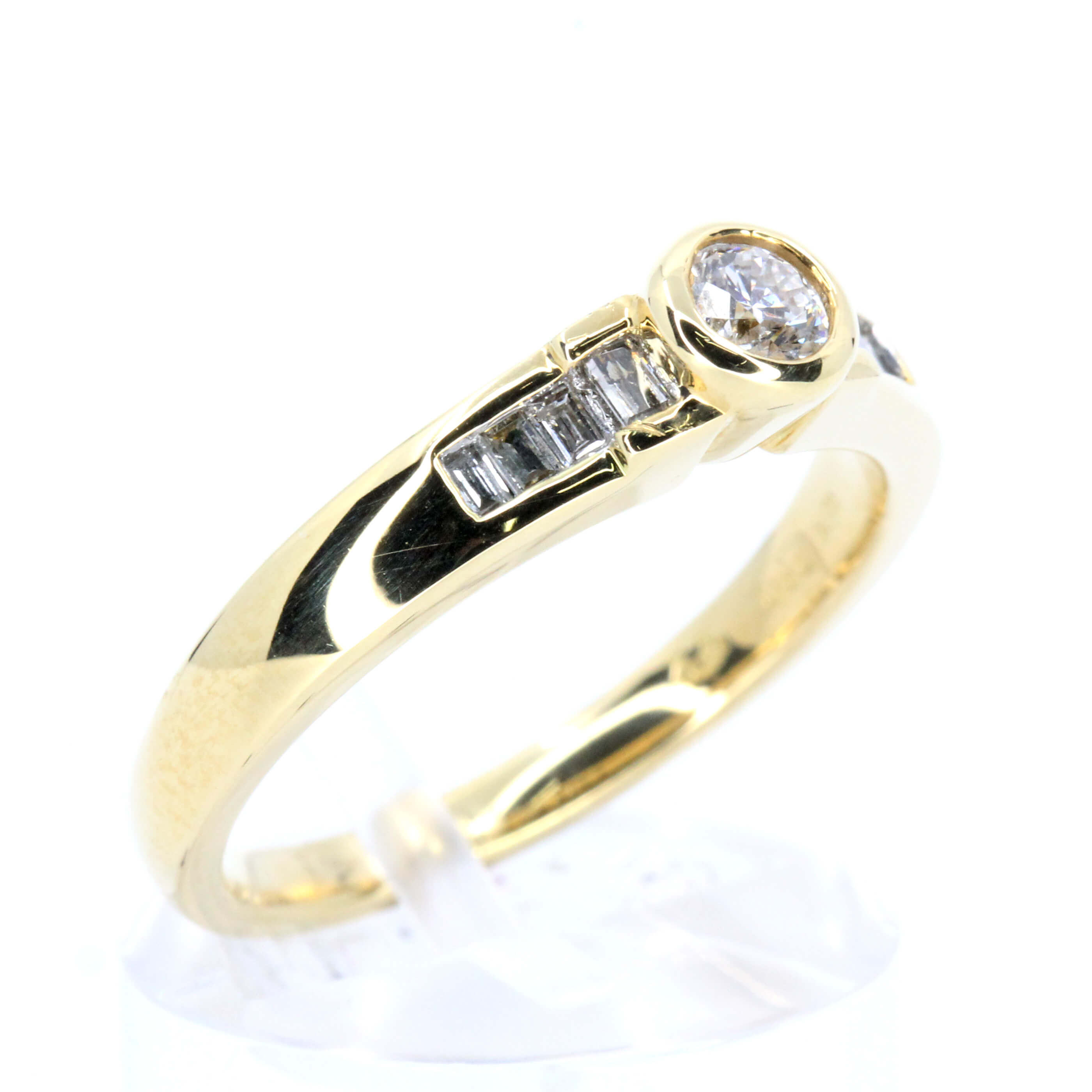 Full Channel Set 1.01ct Round Brilliant Cut Diamond 18ct Yellow Gold 3mm Ring main image 1