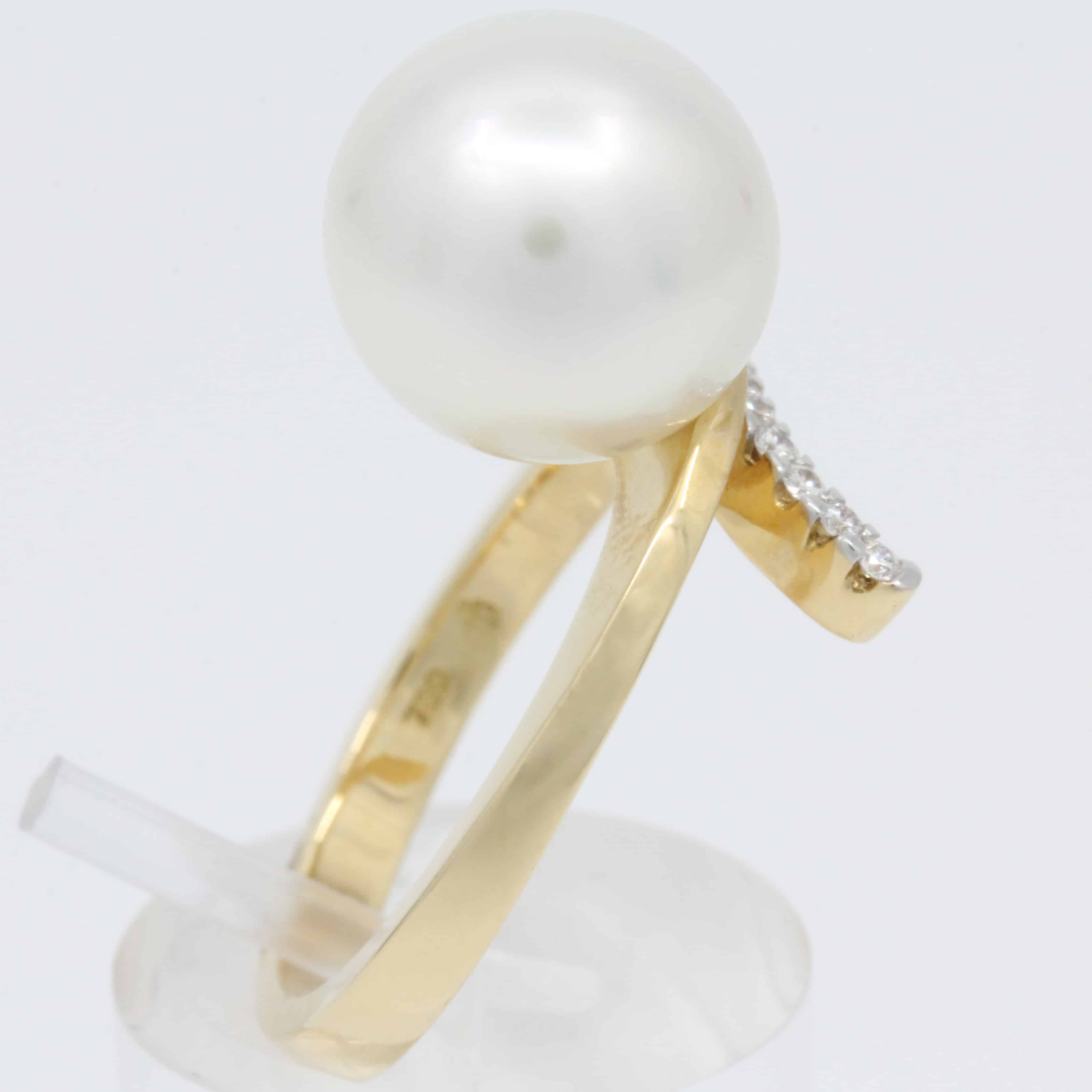white pearl with diamonds yellow gold ring