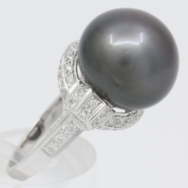 black pearl with diamonds ring