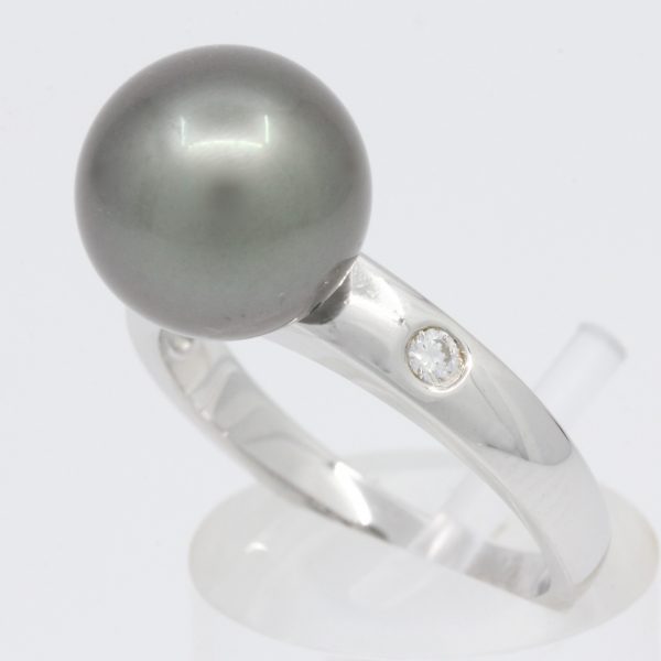 White Gold Tahitian Pearl Ring with Accent Diamonds