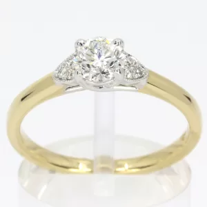 18ct Yellow Gold Certified Diamond Ring