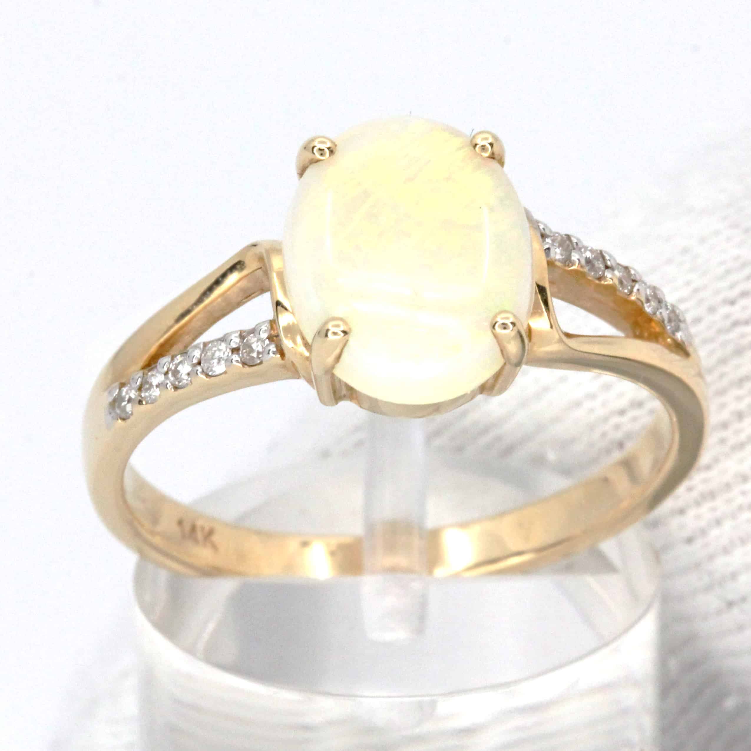 White Opal Ring with Diamond Accents Set in 14ct Yellow Gold Allgem