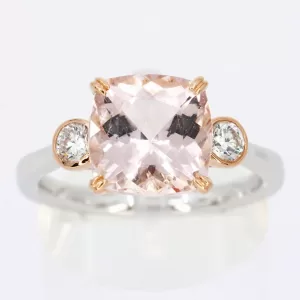 18ct Gold Morganite and Diamond Ring