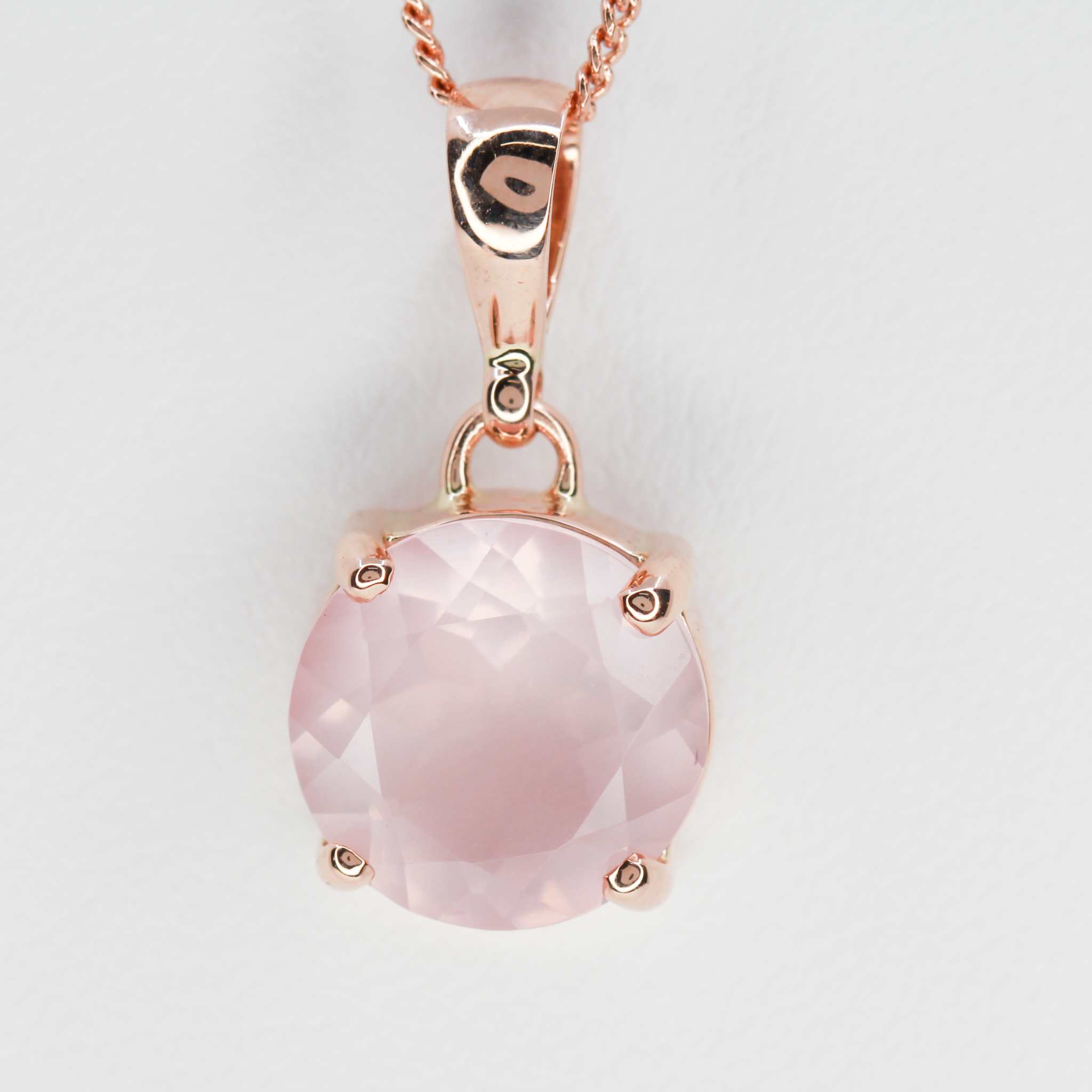 ROSE QUARTZ Crystal Meaning | Crystals for Beginners Necklace | Gold Raw Rose  Quartz Pendant Necklace | Heart Chakra Gemstone | Aphrodite Love Spell  Jewelry – Moonlight at Midnight Holistics