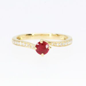 18ct Yellow Gold Ruby and Diamond Ring