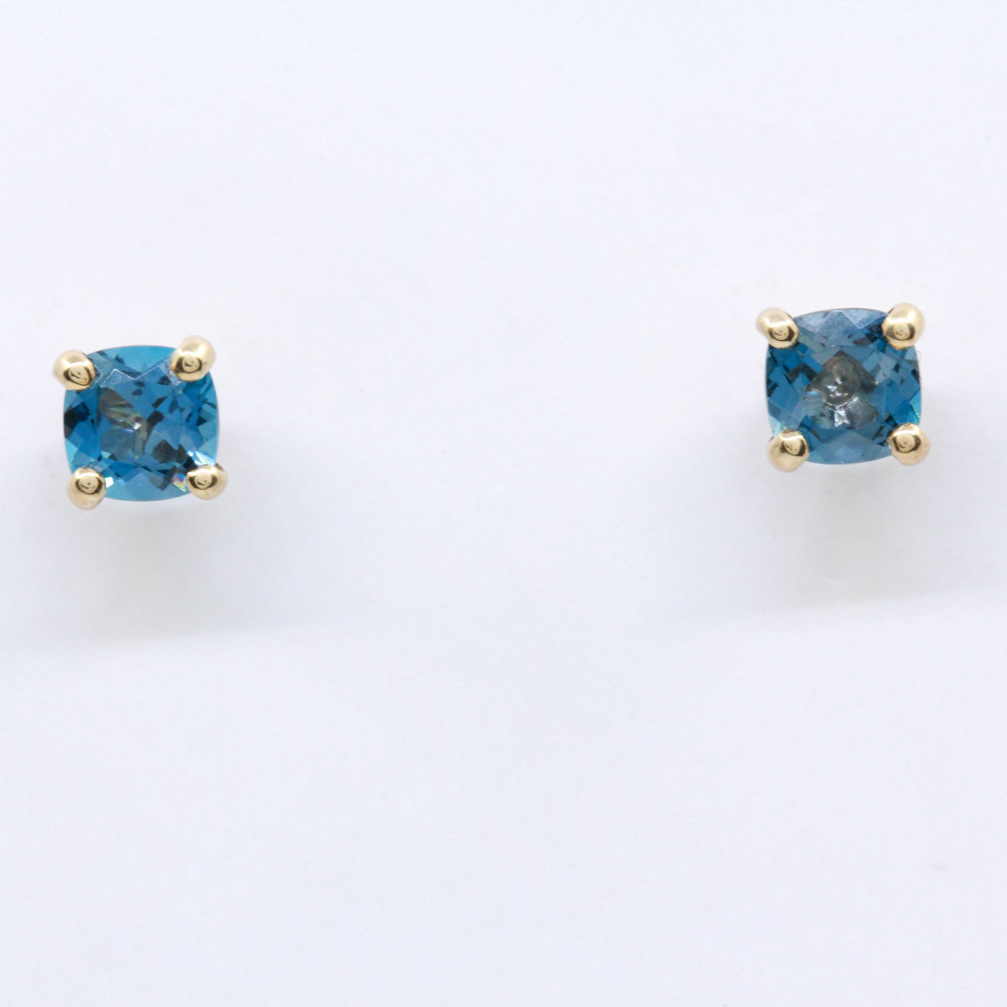 9ct Yellow Gold London Blue Topaz Earrings