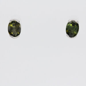 18ct White Gold Green Tourmaline Earrings