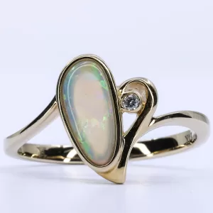 14ct Yellow Gold Solid Crystal Opal and Diamond Ring