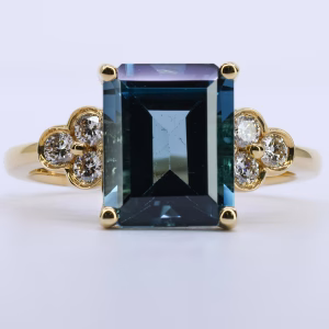 18ct Yellow Gold London Blue Topaz and Diamond Ring