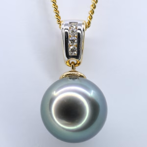 18ct Yellow Gold Tahitian Pearl and Diamond Pendant