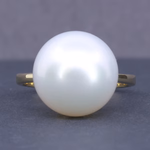 18ct Yellow Gold White South Sea Pearl and Diamond Ring