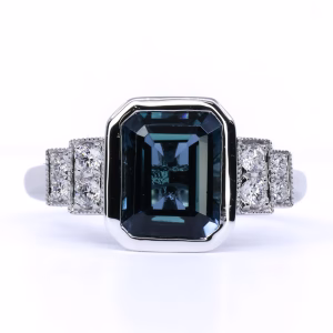 18ct White Gold London Blue Topaz and Diamond Ring