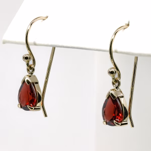 9ct Yellow Gold Garnet Drop Earrings