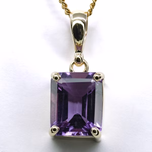 9ct Yellow Gold Amethyst Pendant