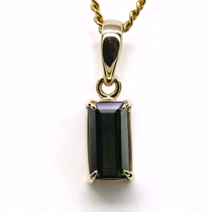 9ct Yellow Gold Green Tourmaline Pendant