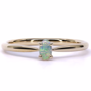 14ct Yellow Gold Solid White Crystal Opal Ring