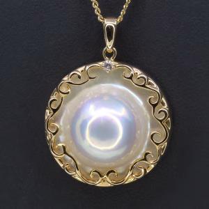 18ct Yellow Gold South Sea Mabe Pearl and Diamond Pendant