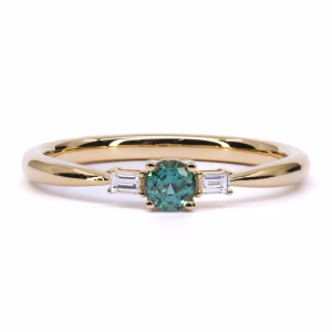 18ct Yellow Gold Alexandrite and Diamond Ring