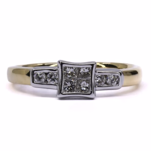 18ct Gold Diamond Ring