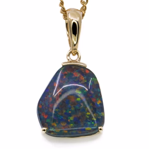 9ct Yellow Gold Free-Form Opal Triplet Pendant