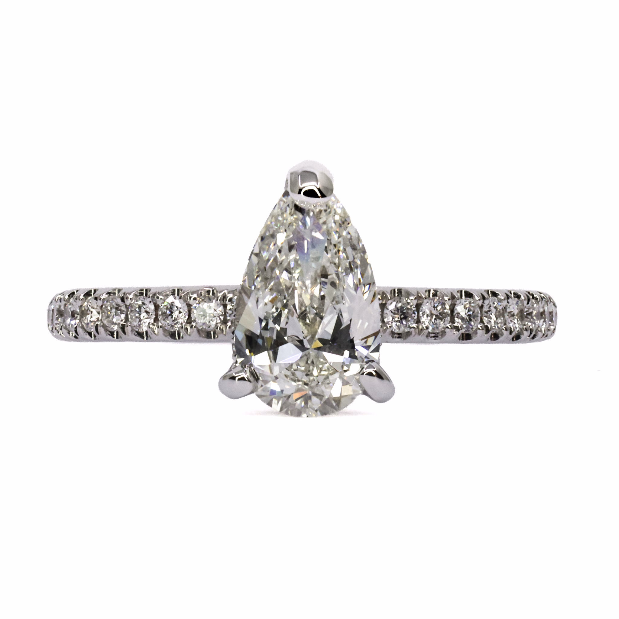 18ct White Gold Certified Lab Grown Diamond Ring - Image 1