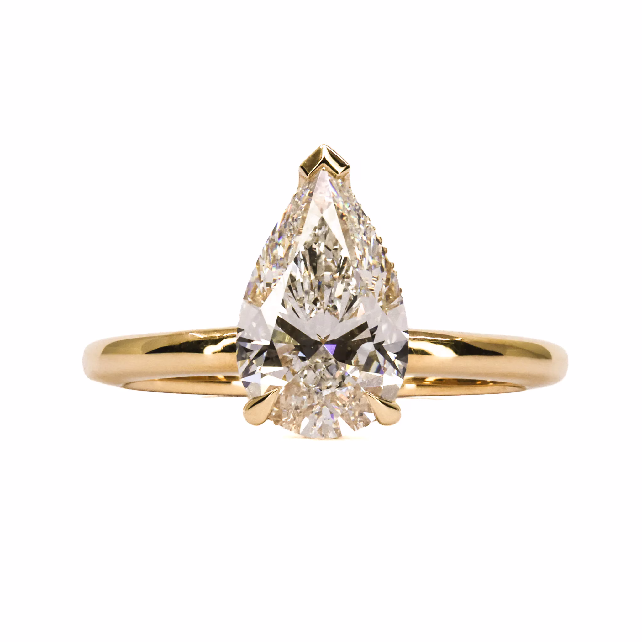 18ct Yellow Gold Certified Lab Grown Diamond Ring - Image 1